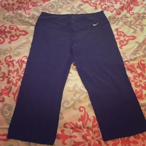 Nike crops